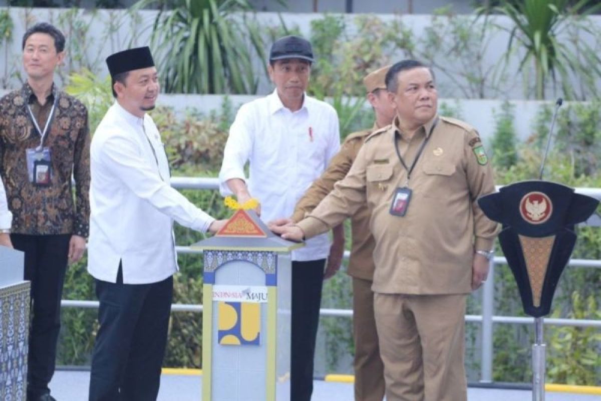 Presiden Jokowi sebut SPALDT Bambu Pekanbaru layani 11.000 sambungan rumah