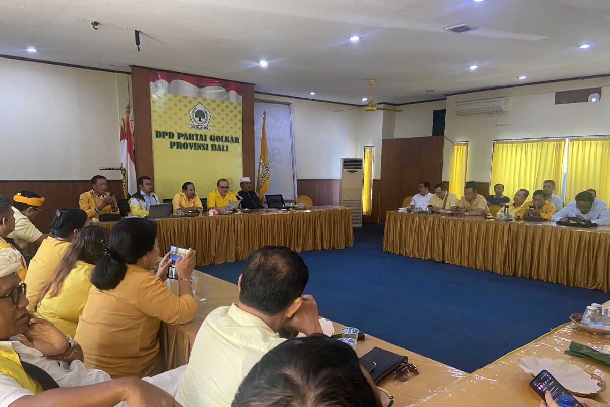 Golkar menggodok survei Gde Oka dan Turah Wira Pilkada Denpasar