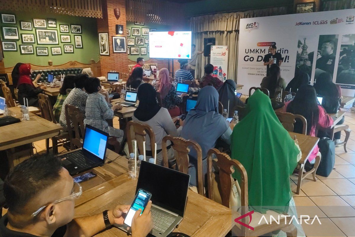 Pelaku UMKM di Solo ikut pelatihan digital