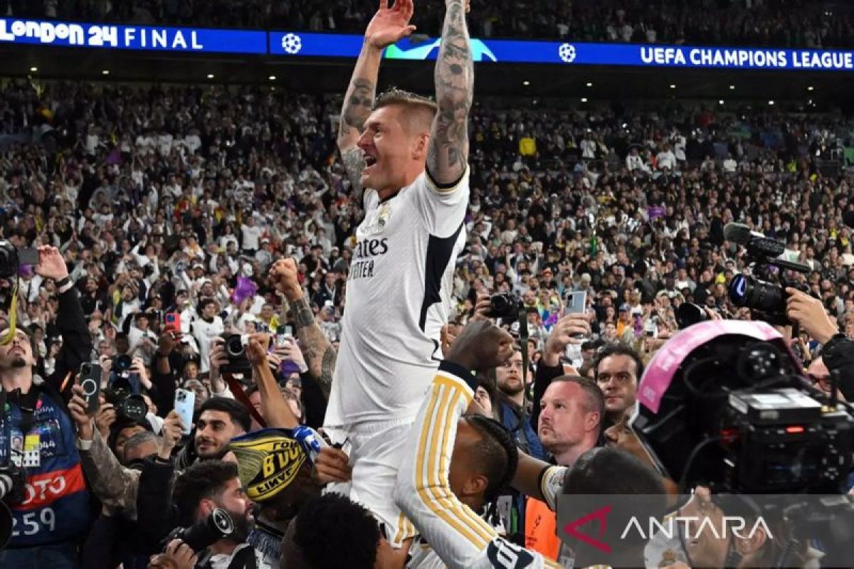 Toni Kroos resmi pensiun