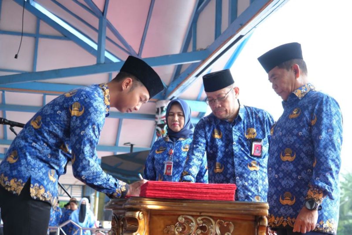 Bertepatan Momen Hari Lahirnya Pancasila, Gubernur Zainal Lantik 93 PNS dan PPPK Pemprov Kaltara