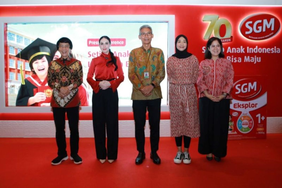 Wujudkan Generasi Emas 2045, SGM berikan bantuan dana pendidikan bagi 70 anak Indonesia