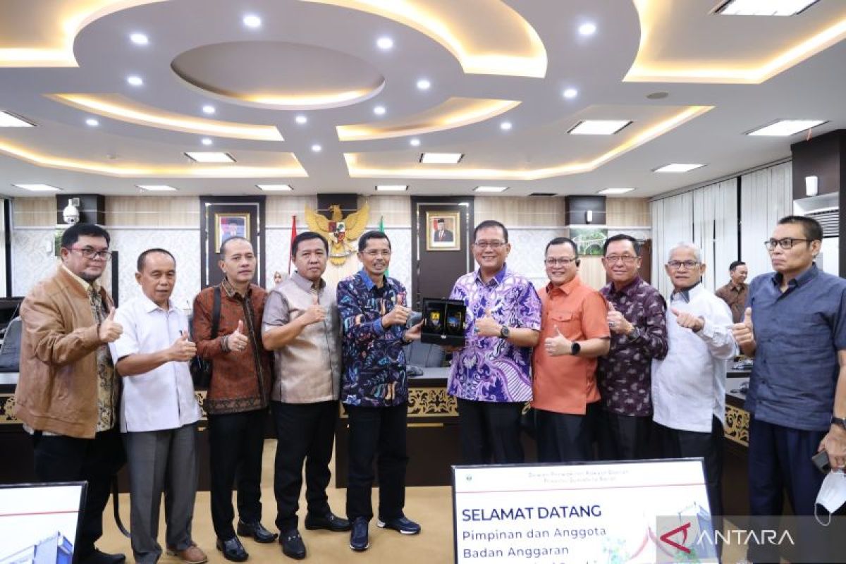 Optimalisasi pembahasan LKPJ, Banggar DPRD Jambi kunjungi DPRD Sumbar