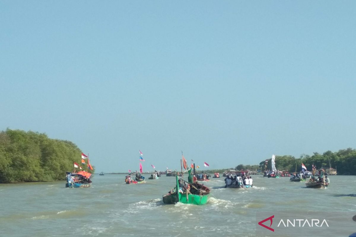 Pemkab Demak  komitmen ciptakan laut bersih dari sampah plastik