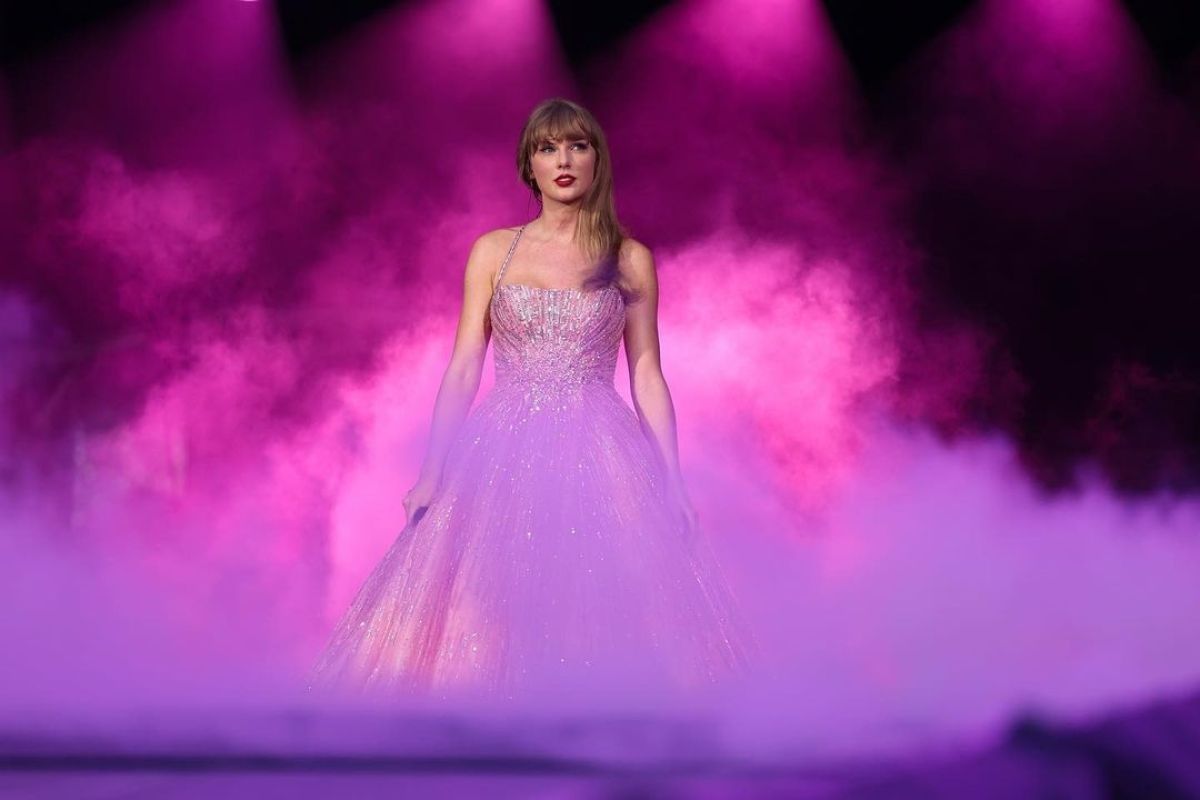 Serba-serbi konser musik Taylor Swift di Inggris