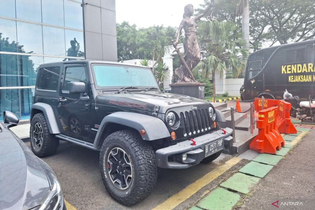 Akhirnya Mobil Rubicon Mario terjual, ini harganya