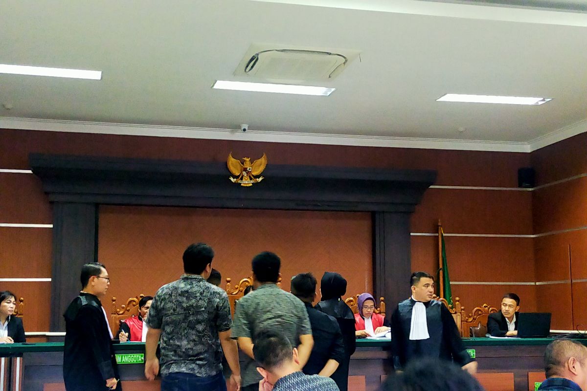 Fakta sidang pidana Pemilu, saksi akui terima uang dari IWL