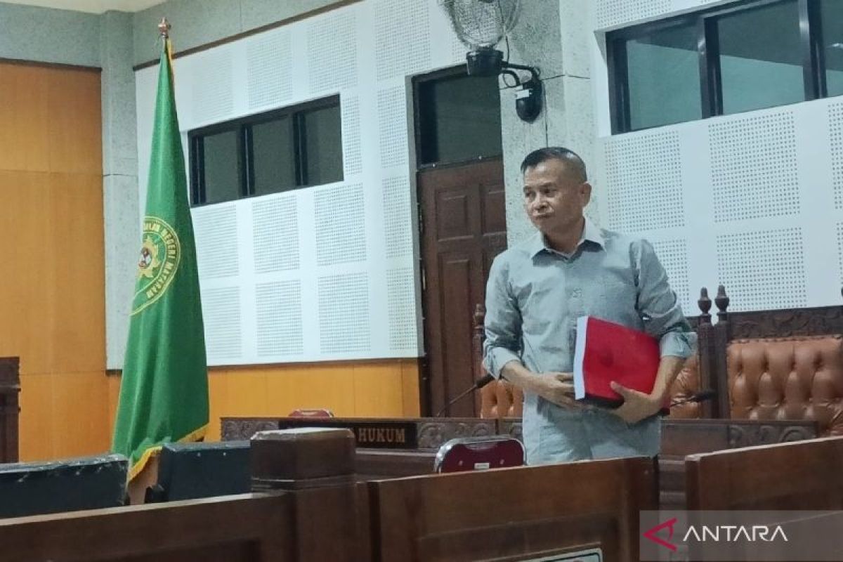 Tok!! Mantan Kepala Pelabuhan Kayangan divonis 14 tahun penjara