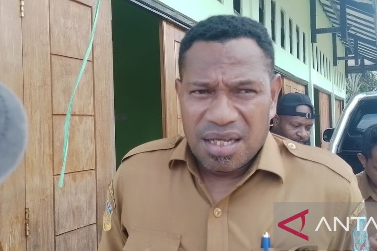 Pemkab Jayapura bayar gaji ke-13 ASN 2024 sebesar Rp21 miliar