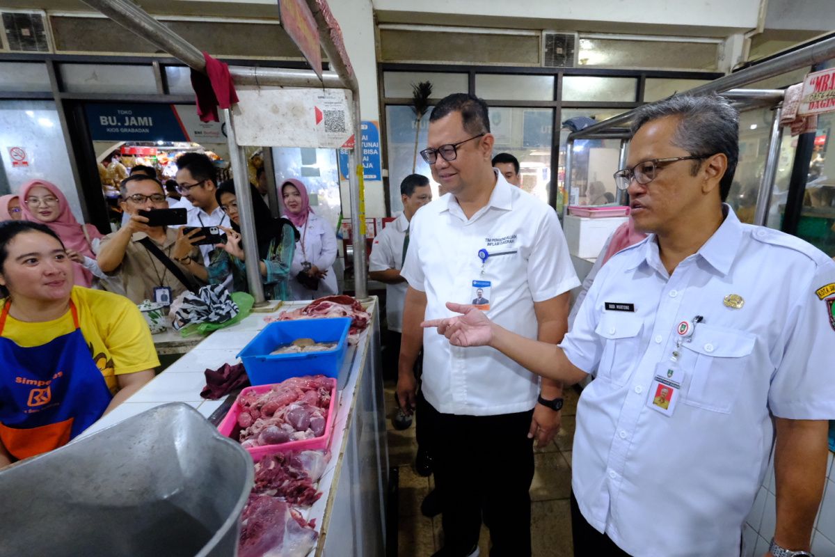 Pemkot Surakarta imbau warga jangan "panic buying"