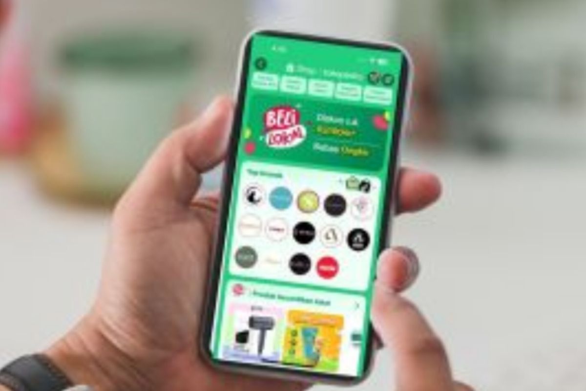 Tokopedia catat kategori fashion konsisten populer di semester I 2024