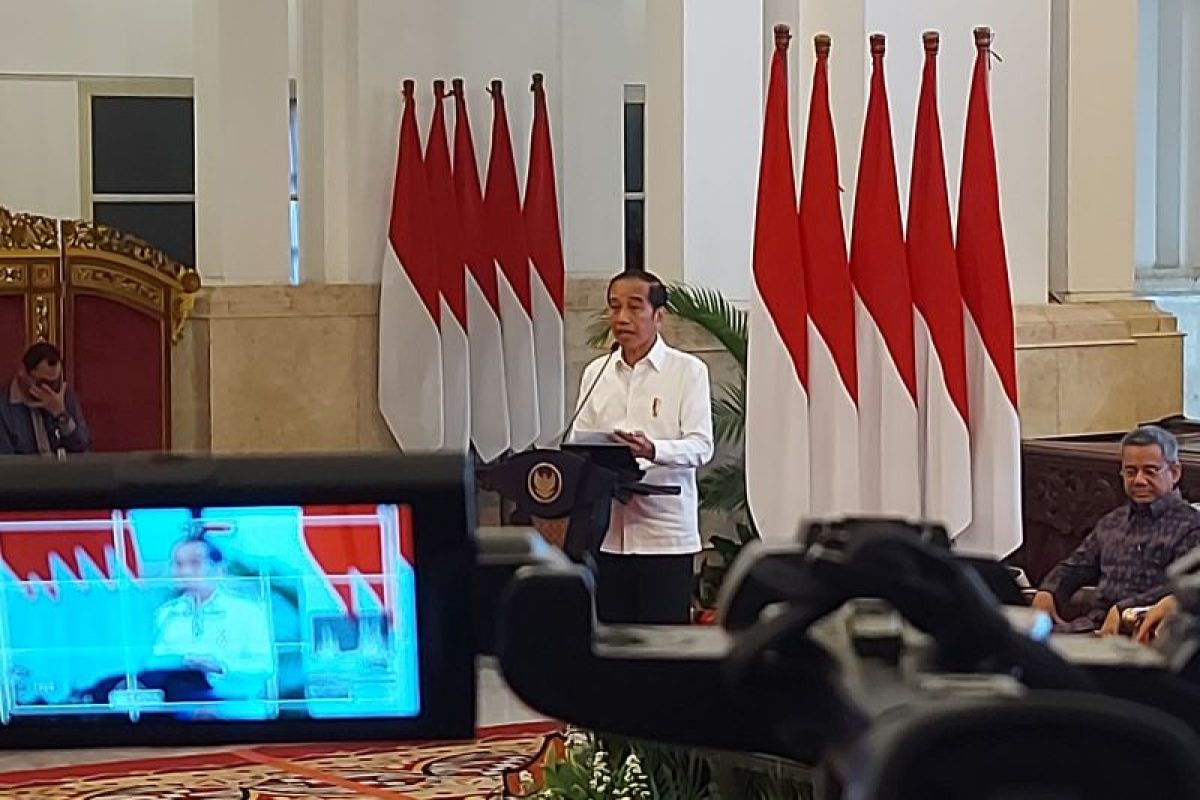 Presiden Jokowi minta pemda maksimalkan fungsi pompa dan waduk hadapi El Nino