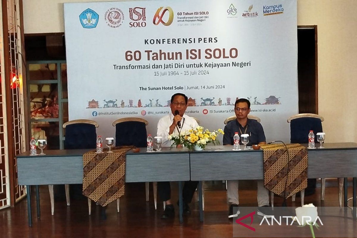 ISI Solo  usung transformasi pada ulang tahun ke-60