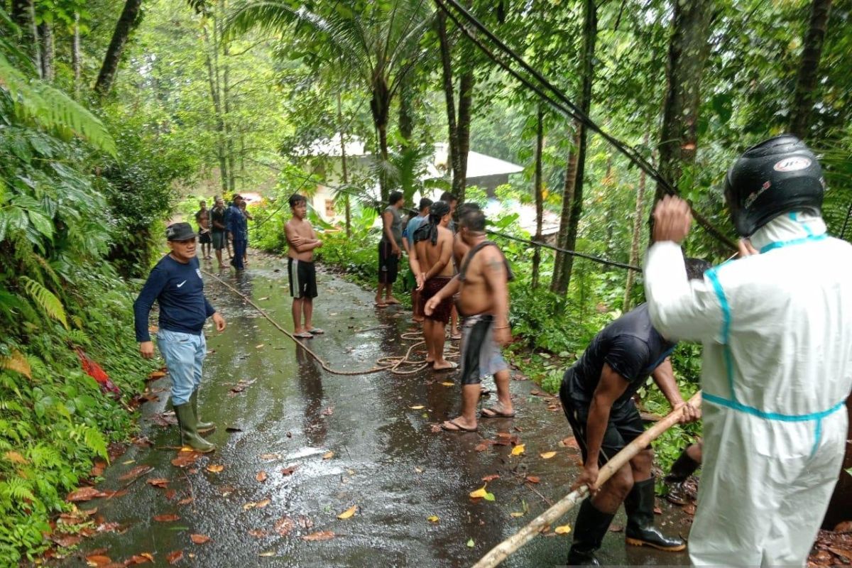 PLN lakukan penormalan sistem kelistrikan di Pulau Siau Sitaro