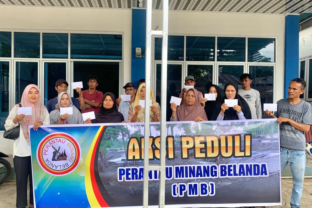 Perantau Minang Belanda berikan bantuan bencana alam Sumbar