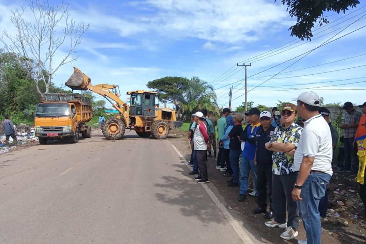 Pj Bupati Banyuasin ajak warga disiplin buang sampah pada tempatnya