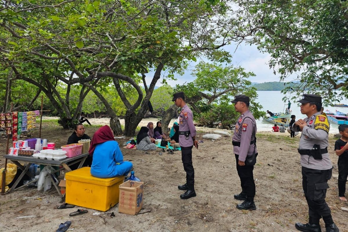 Polres Anambas patroli objek wisata selama libur Idul Adha