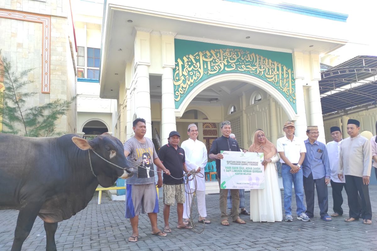 Pegadaian Manado tingkatkan rasa peduli kemanusiaan lewat Idul Adha