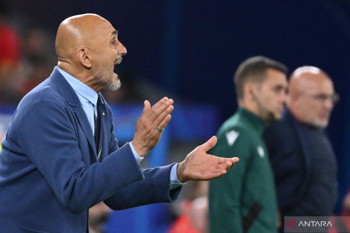 Luciano Spalletti nilai timnya lamban jadi faktor kekalahan atas Spanyol