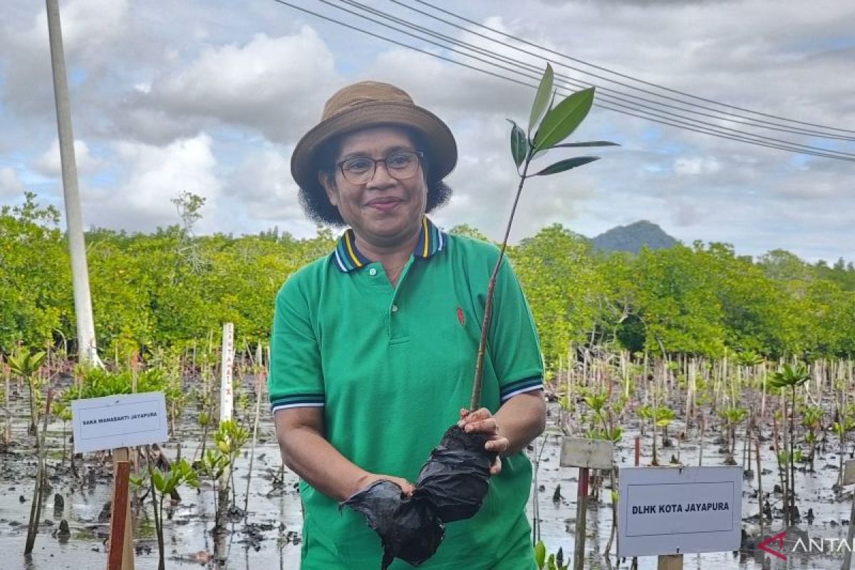 Pemkot Jayapura targetkan penerimaan retribusi sampah Rp15 miliar