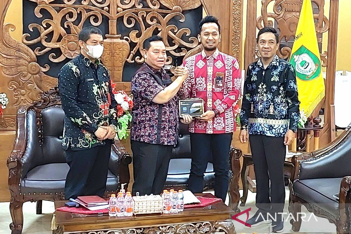 Optimalkan kolaborasi, Bupati Kotim minta PLN percepat listrik ke seluruh desa