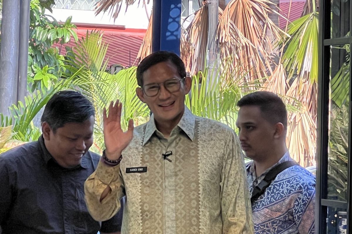 Menparekraf Sandiaga rilis perizinan digital agar konser murah