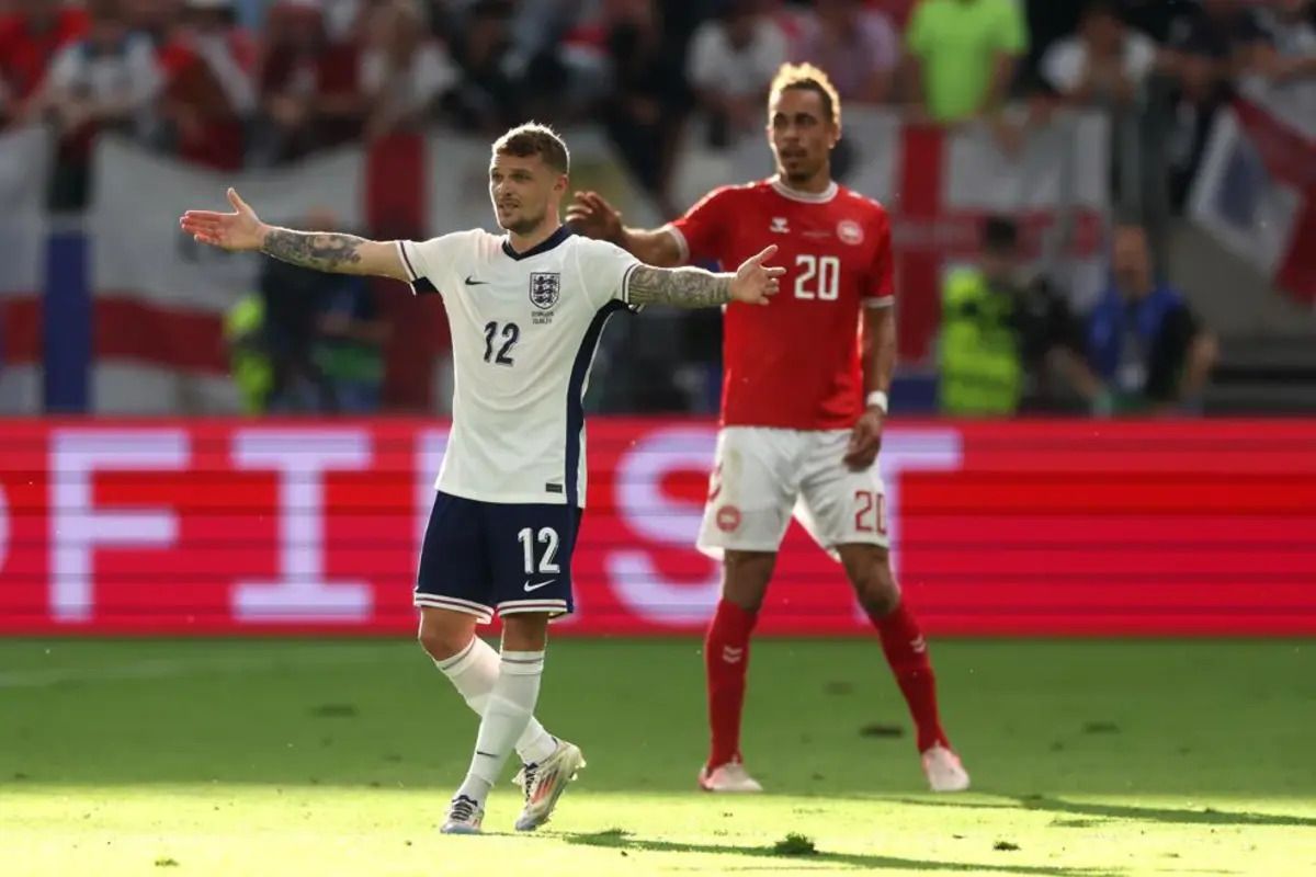 Ditahan imbang Denmark 1-1, Timnas Inggris tunda ke 16 besar