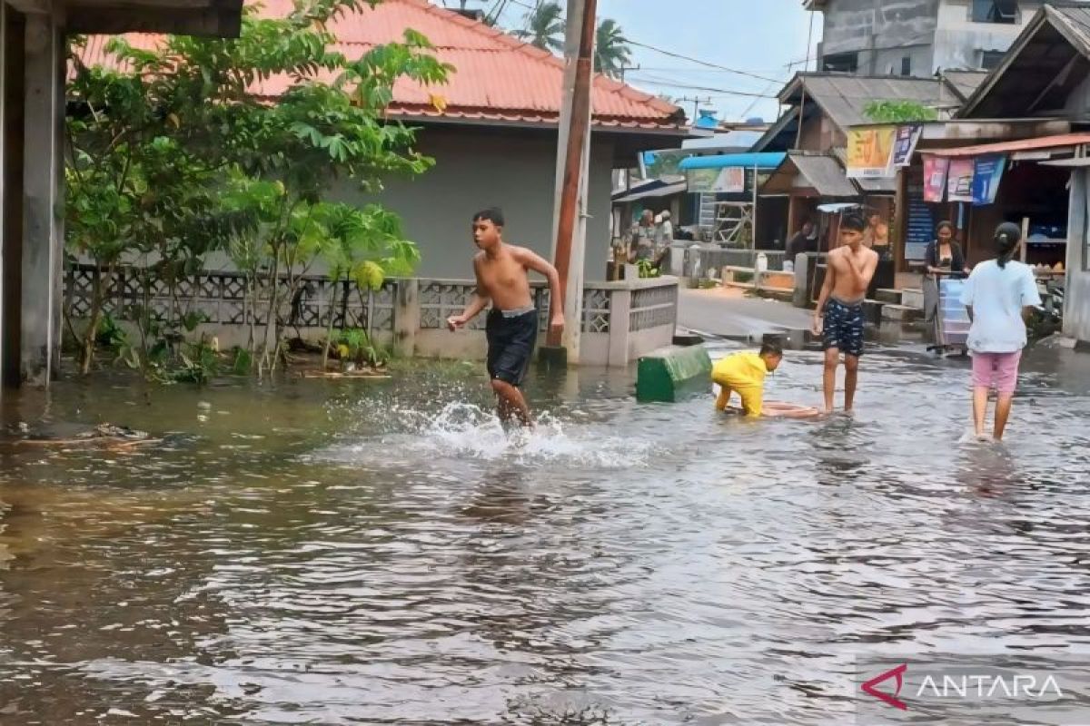 BPBD Tanjungpinang minta warga waspadai hujan dan angin kencang