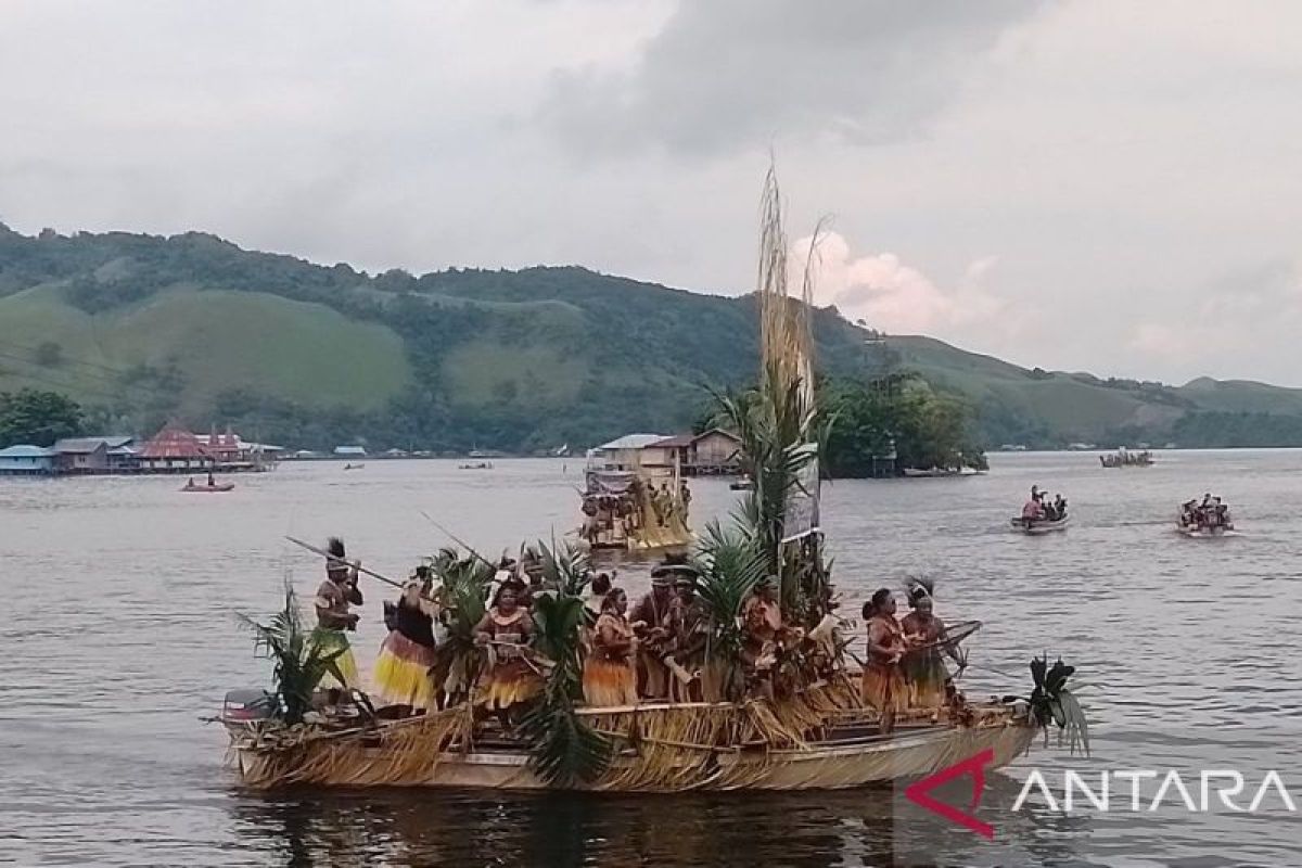 Pj Bupati Jayapura harap tari Isosolo mampu angkat budaya Papua