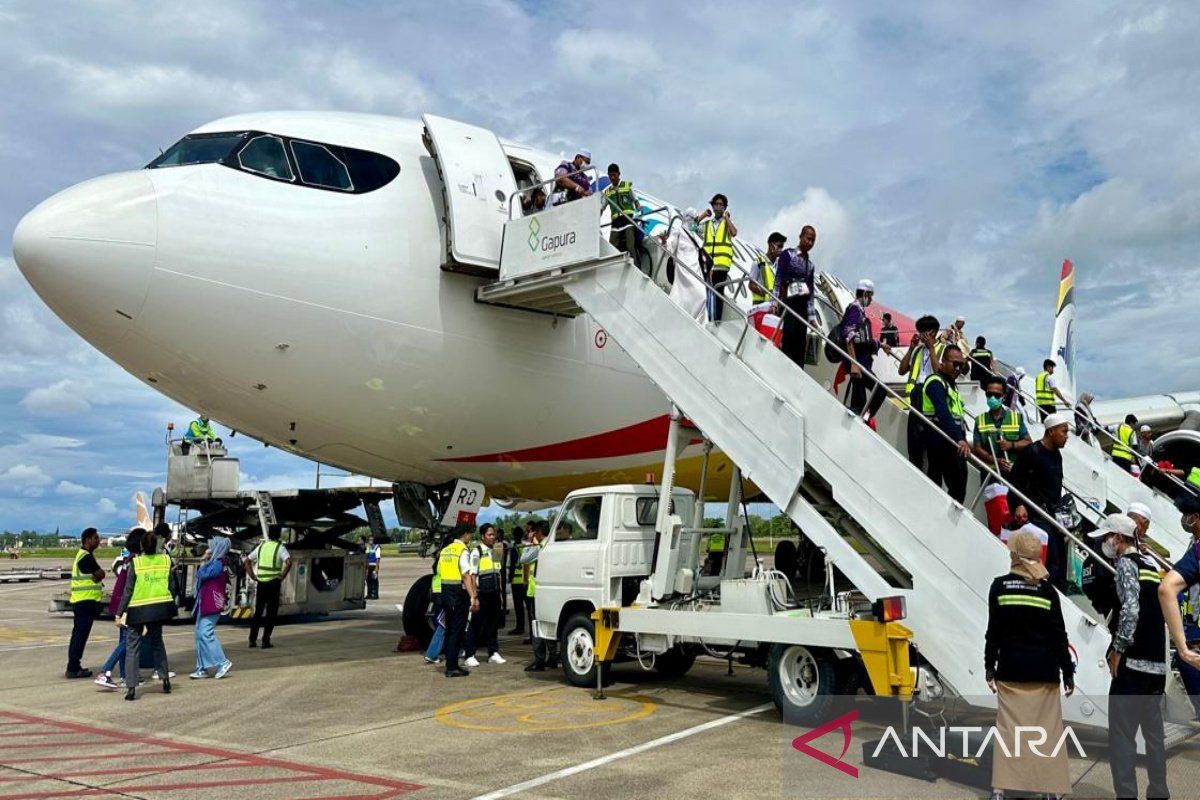 Garuda siapkan pesawat pengganti GA-6239 untuk pemulangan jamaah haji