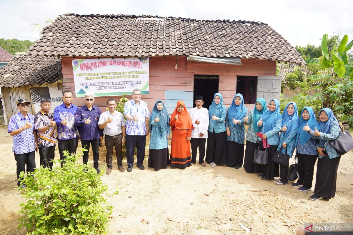 Pemkab OKU Timur rehabilitasi  rumah tidak layak huni