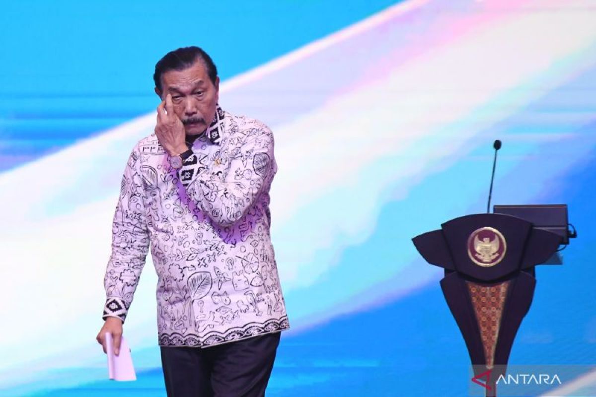 Menko Luhut bangga digitalisasi layanan izin acara buatan anak bangsa