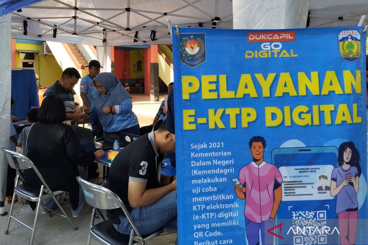 Disdukcapil  Jepara melayani aktivasi KTP digital via "video call"