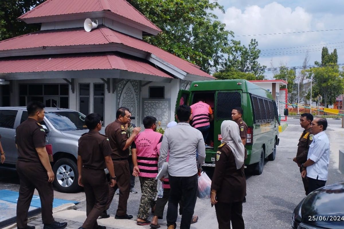 Terima perkara korupsi dana bansos, Kejaksaan Dumai tahan dua tersangka