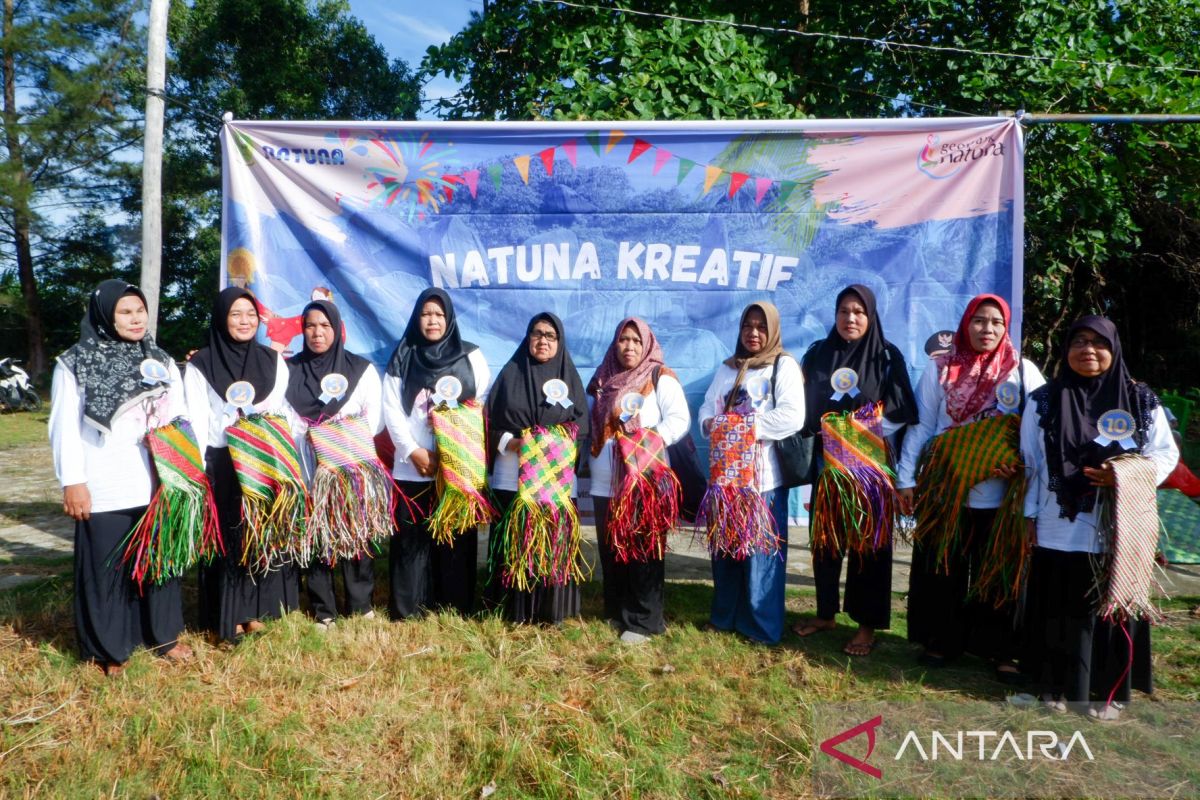 Pemkab pasarkan produk melalui program Natuna kreatif