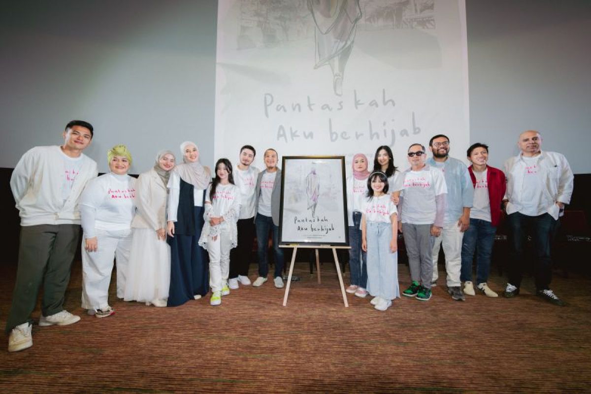 Film "Pantaskah Aku Berhijab" pertemukan Bryan Domani dan Nadya Arina