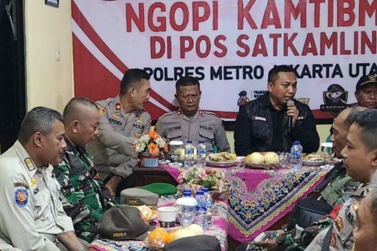 Polisi Jakarta Utara serap aspirasi masyarakat melalui Ngopi Kamtibmas