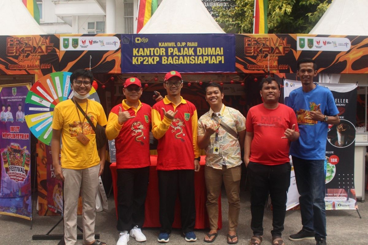 Meriahkan Bakar Tongkang, Pajak Dumai dan Bagansiapiai buka LDK