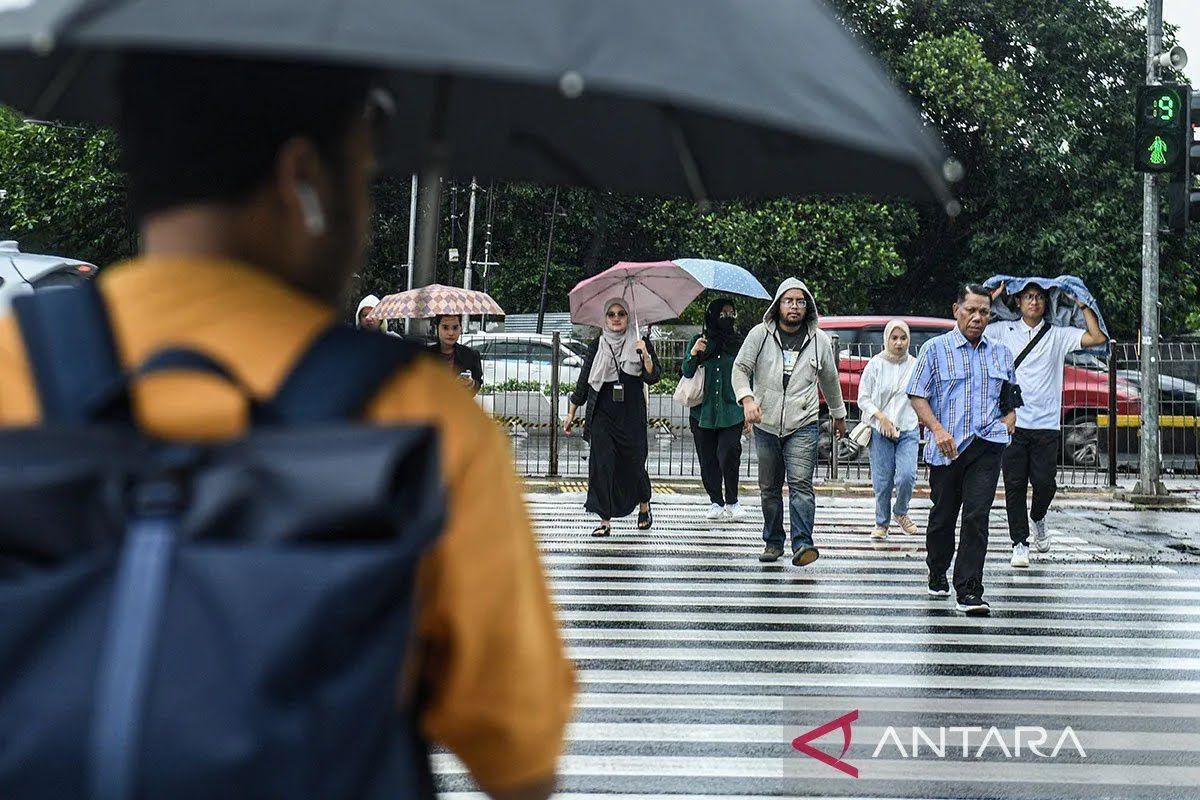 Info BMKG: Jakarta dilanda hujan Jumat sore