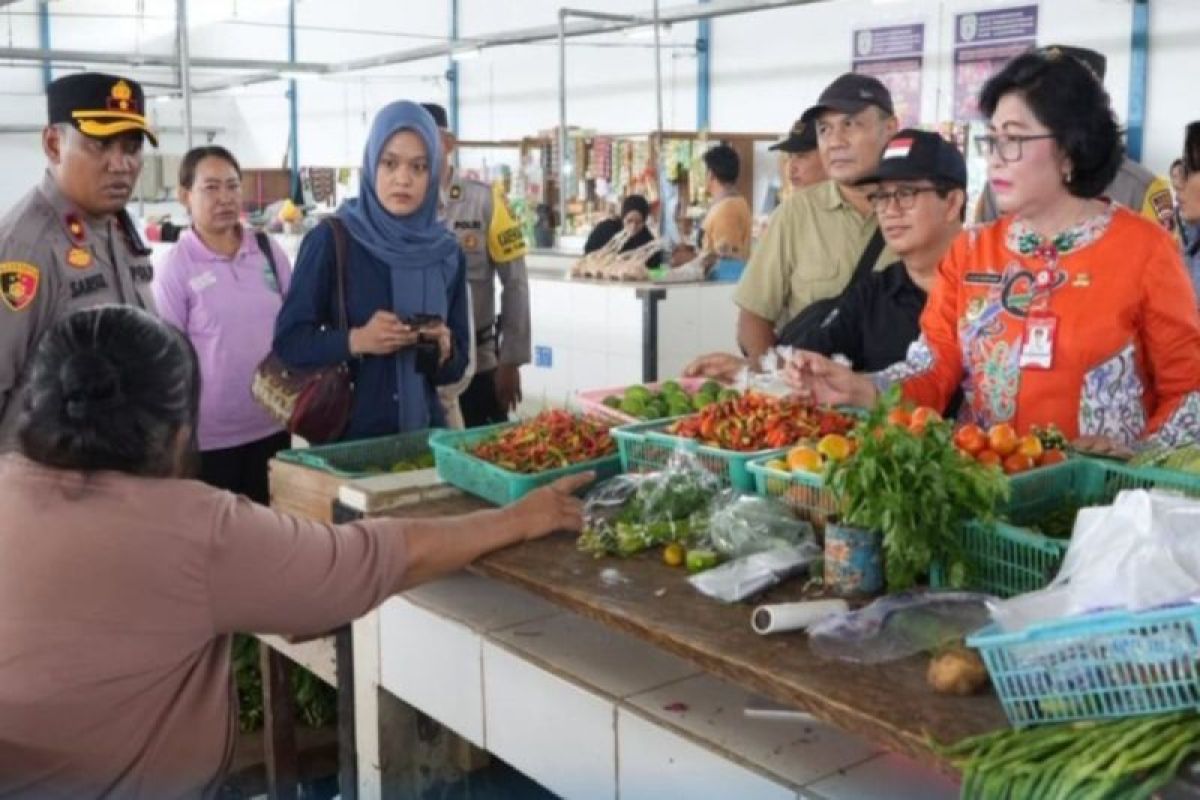 Pemkab Lamandau tinjau ketersediaan bapok jelang Ramadhan