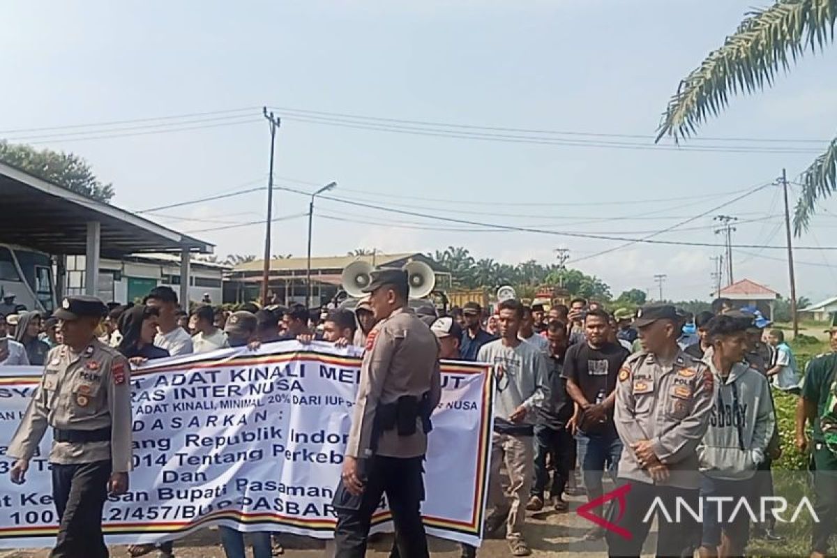 Sudah di SK-kan bupati, masyarakat adat Kinali Pasaman Barat tuntut realisasikan 20 persen kebun PT LIN (Video)