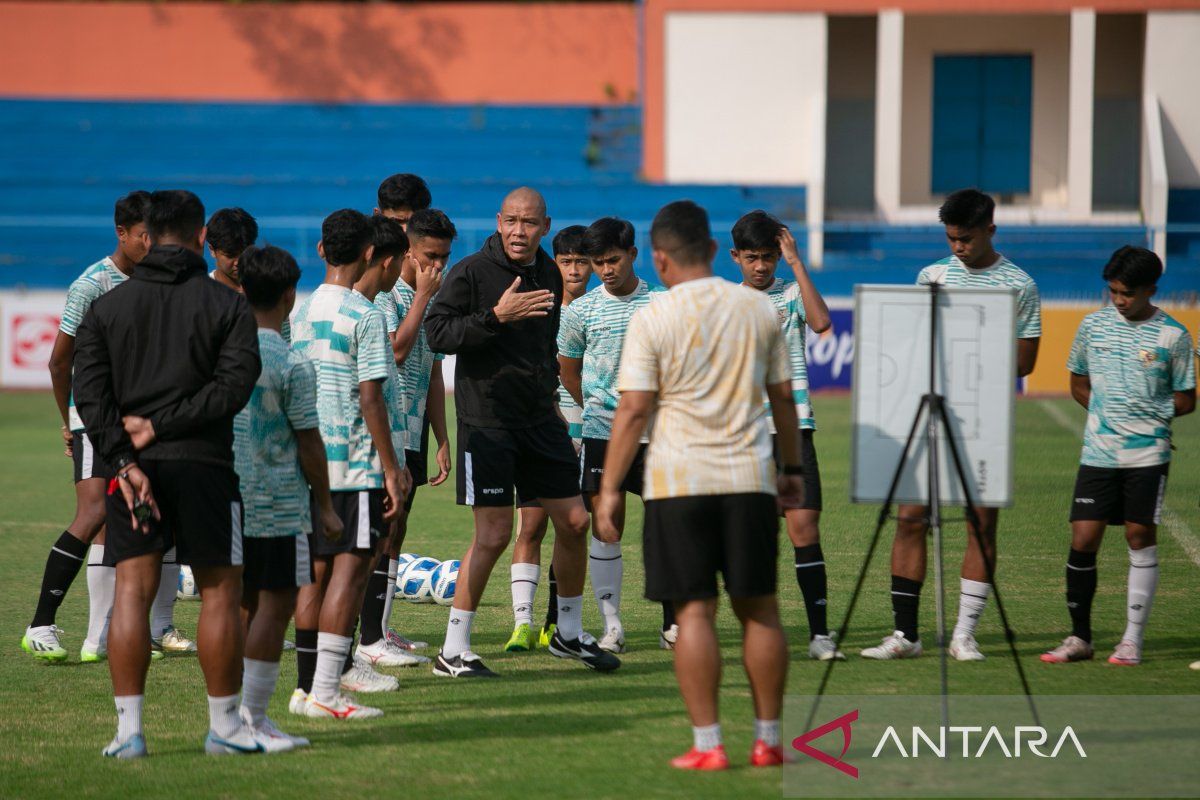 Jelang laga lawan Vietnam, ini pesan Nova Arianto ke Tim U-16