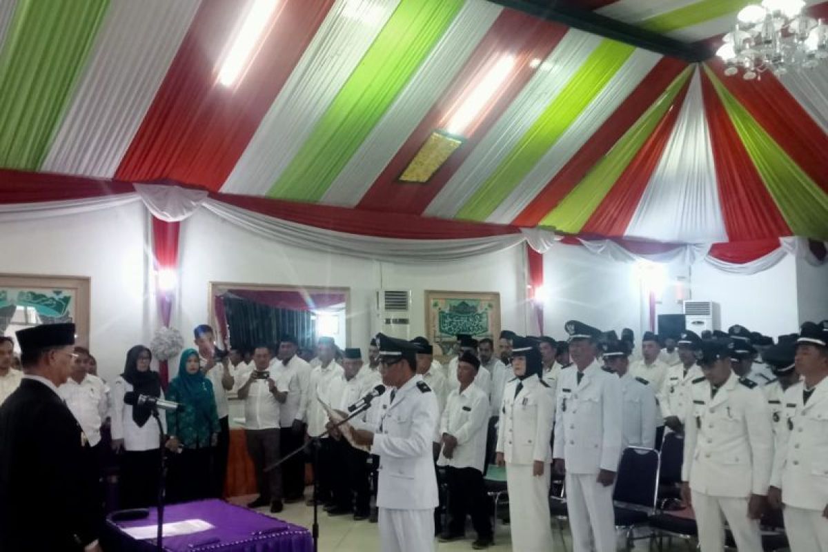 52 kades di Enrekang Sulsel kembali dilantik untuk perpanjangan masa jabatan