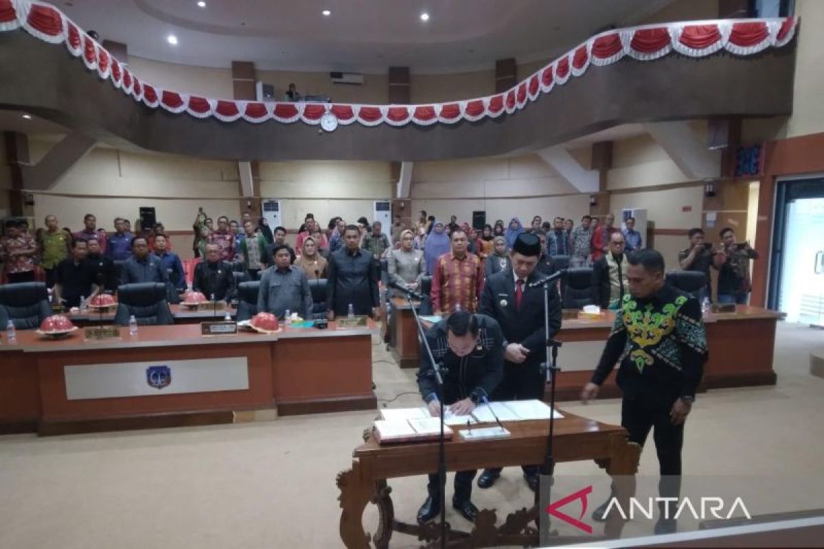 DPRD Kolaka gelar rapat paripurna persetujuan Raperda APBD 2023