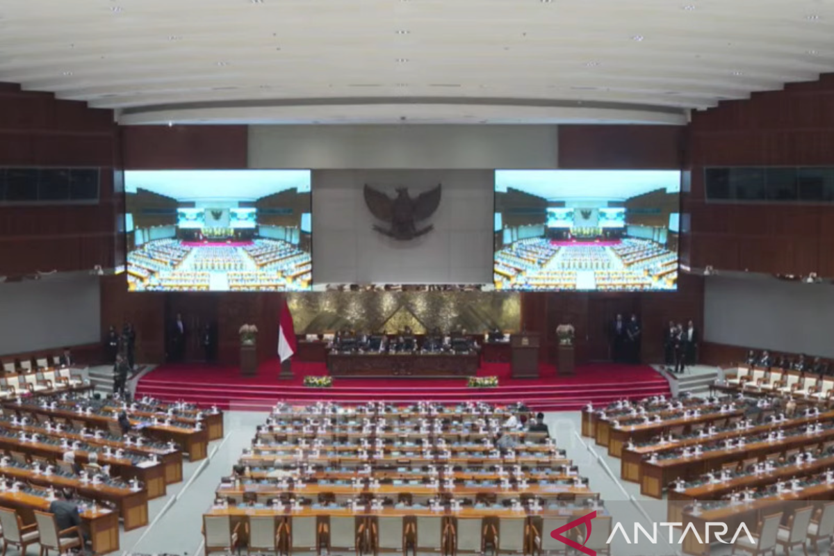 Rapat Paripurna setujui 25 RUU  Kabupaten/Kota jadi usul DPR RI