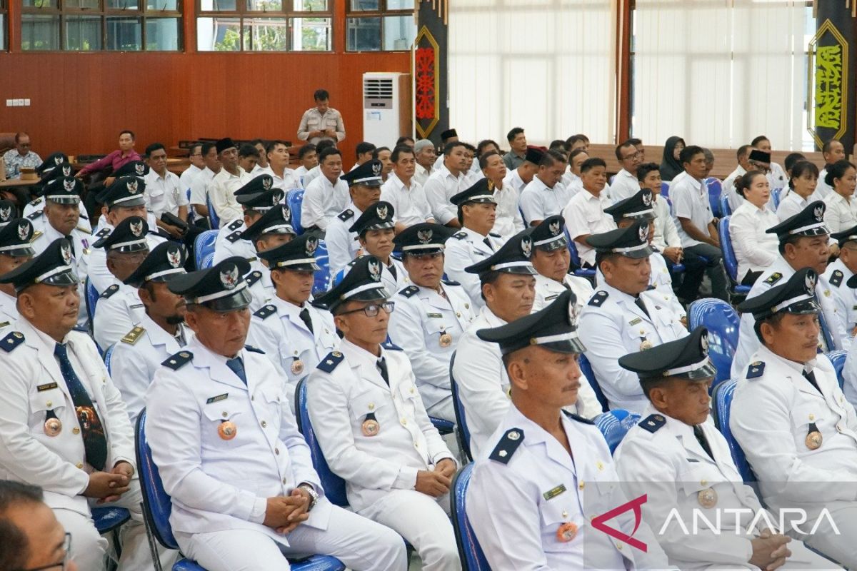 Bulungan kukuhkan perpanjangan masa jabatan 64 kepala desa