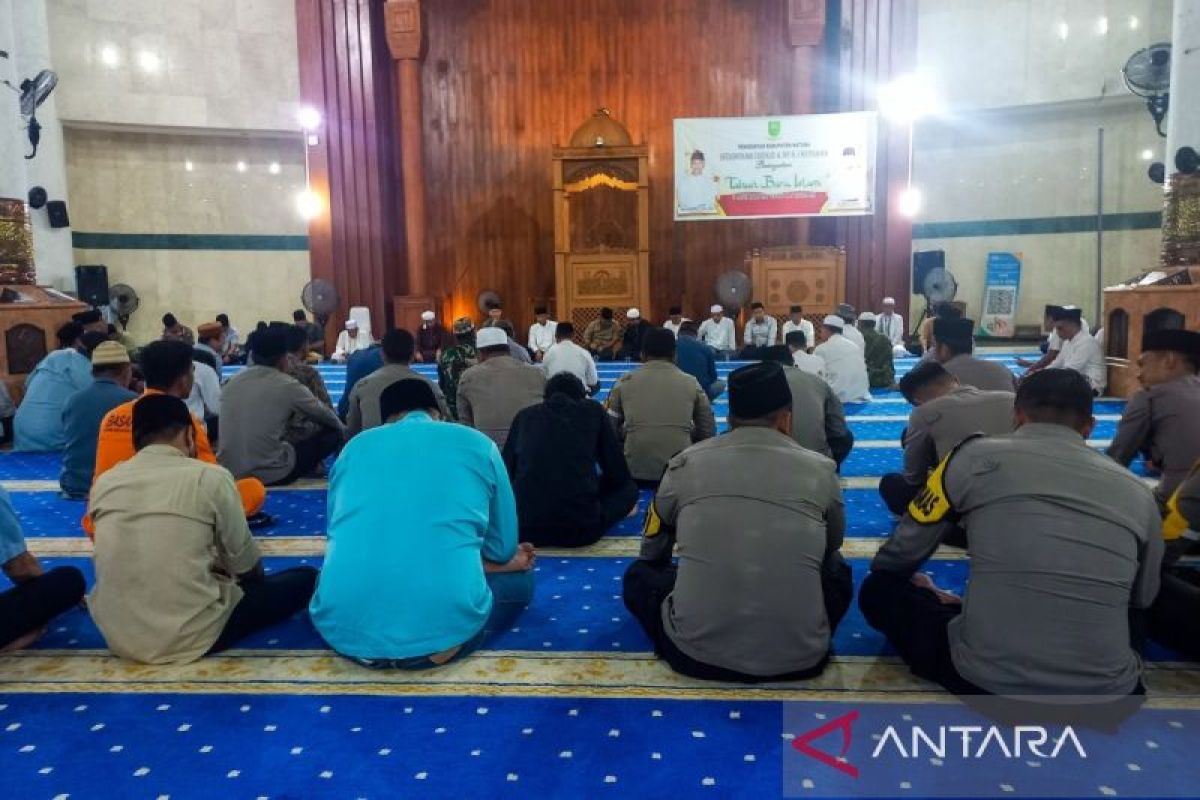 Natuna sambut tahun baru Islam dengan istighosah