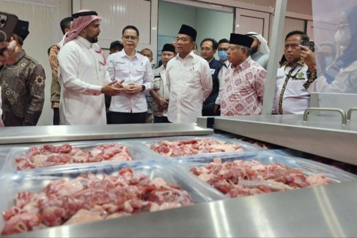 Menko PMK Muhadjir Effendy pastikan izin pengiriman daging Dam ke Indonesia sudah siap