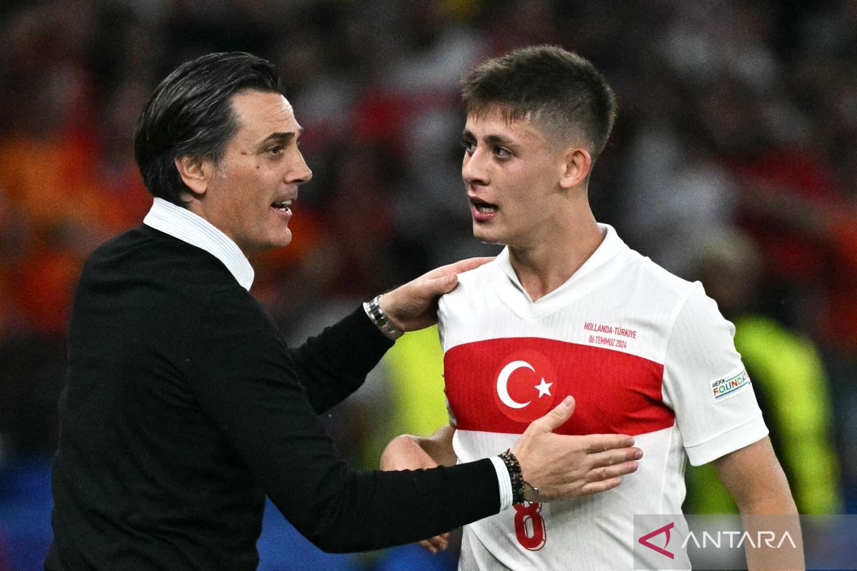 Pelatih Turki tetap bangga walau tersingkir di perempat final Euro