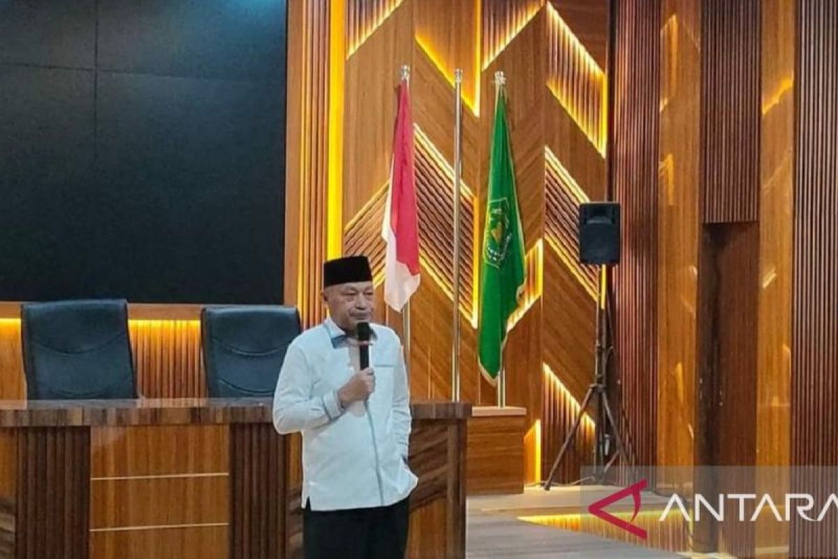 Kakanwil Kemenag Sulut minta penyuluh agama bijak gunakan medsos